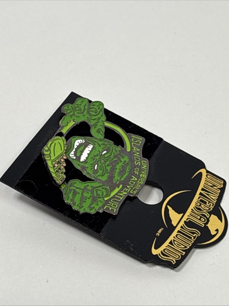 Universal Studios Hollywood Incredible Hulk Coaster Pin 2002