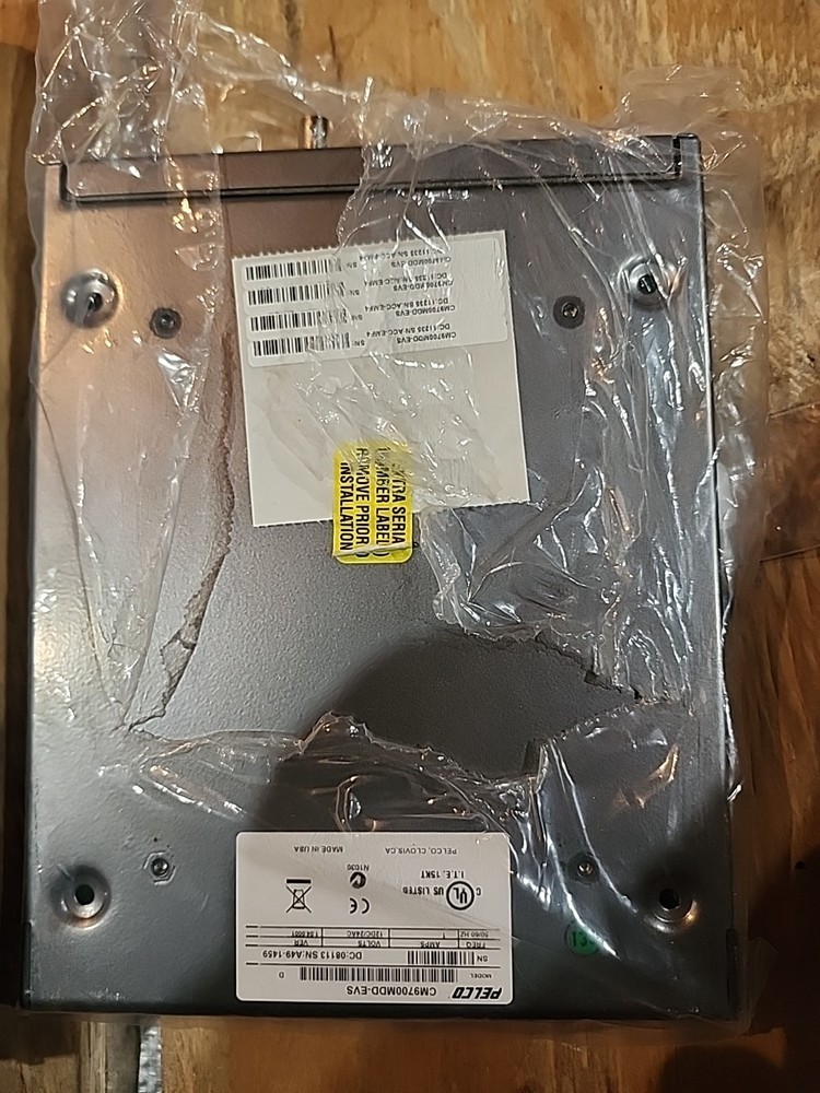 Pelco CM9700MDD-EVS Matrix Digital Decoder Endura User Manual in Box Used