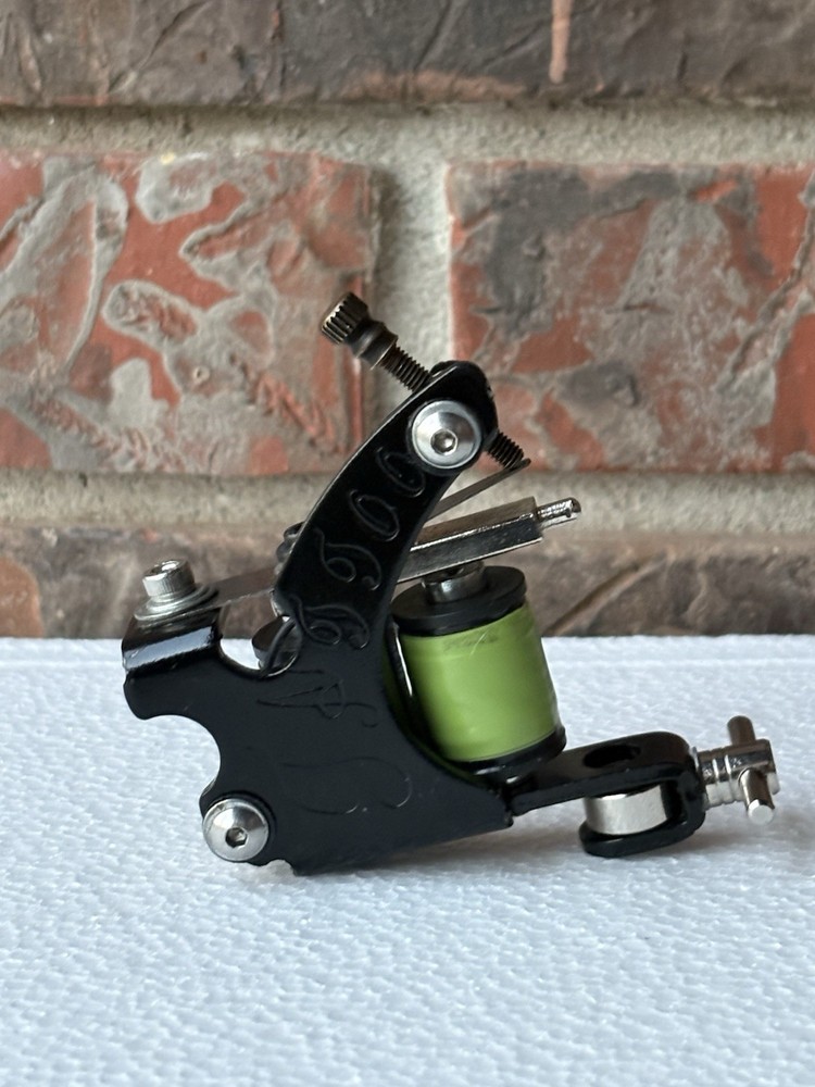 Black tattoo machine Coil