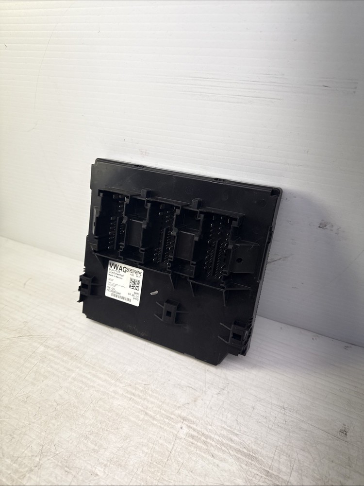 2012-2018 VW PASSAT BODY CONTROL MODULE BCM COMPUTER 5K0937087AE