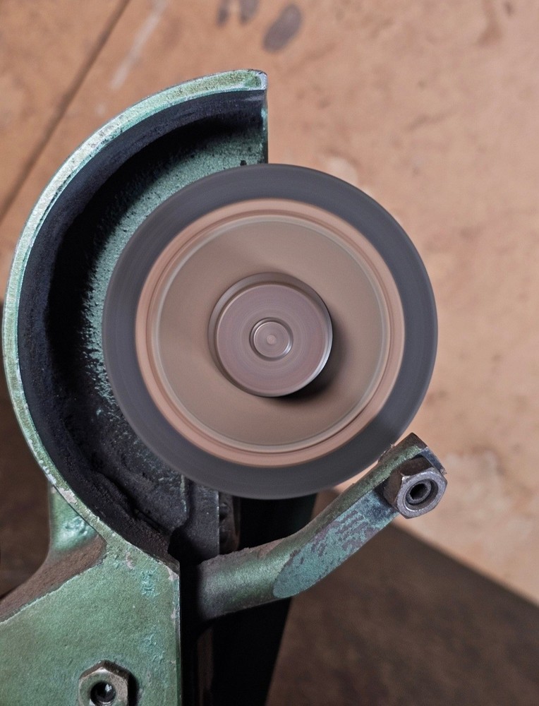 Nielsen model 100-b chain grinder