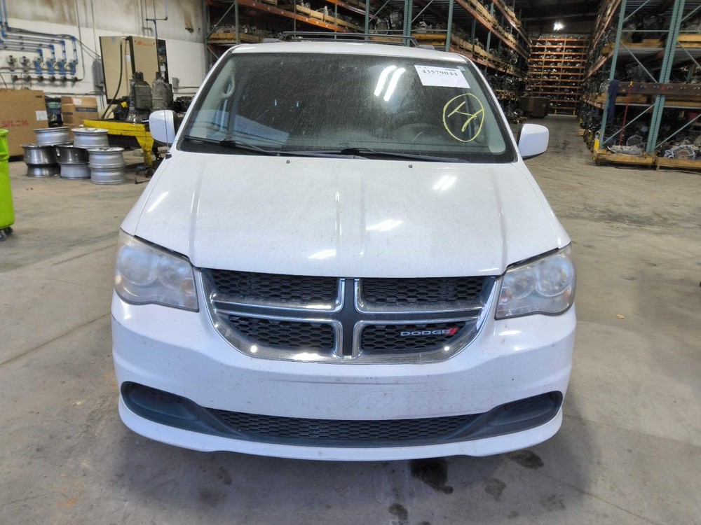 Used A/C Selector Switch fits: 2013 Dodge Caravan AC front dash mounted manual c