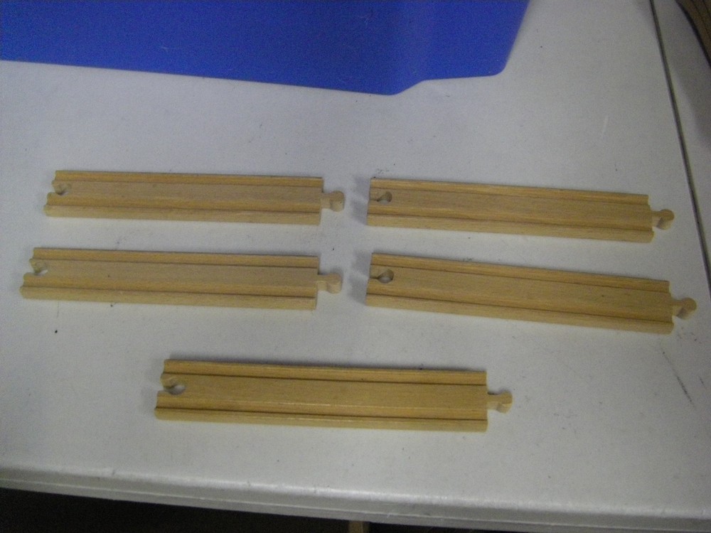 Brio 8 inch Straight Track. 5 Sections