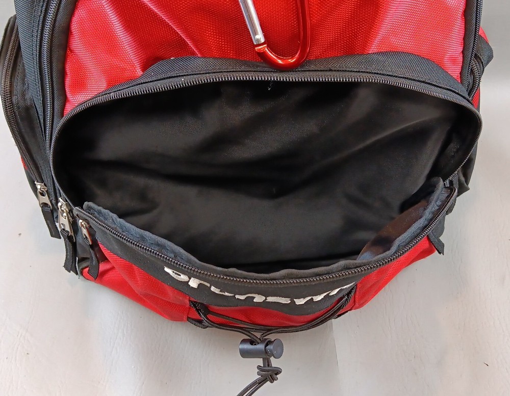 Brunswick Zone Rolling Ball Roller Red Bowling Bag Extending Handle