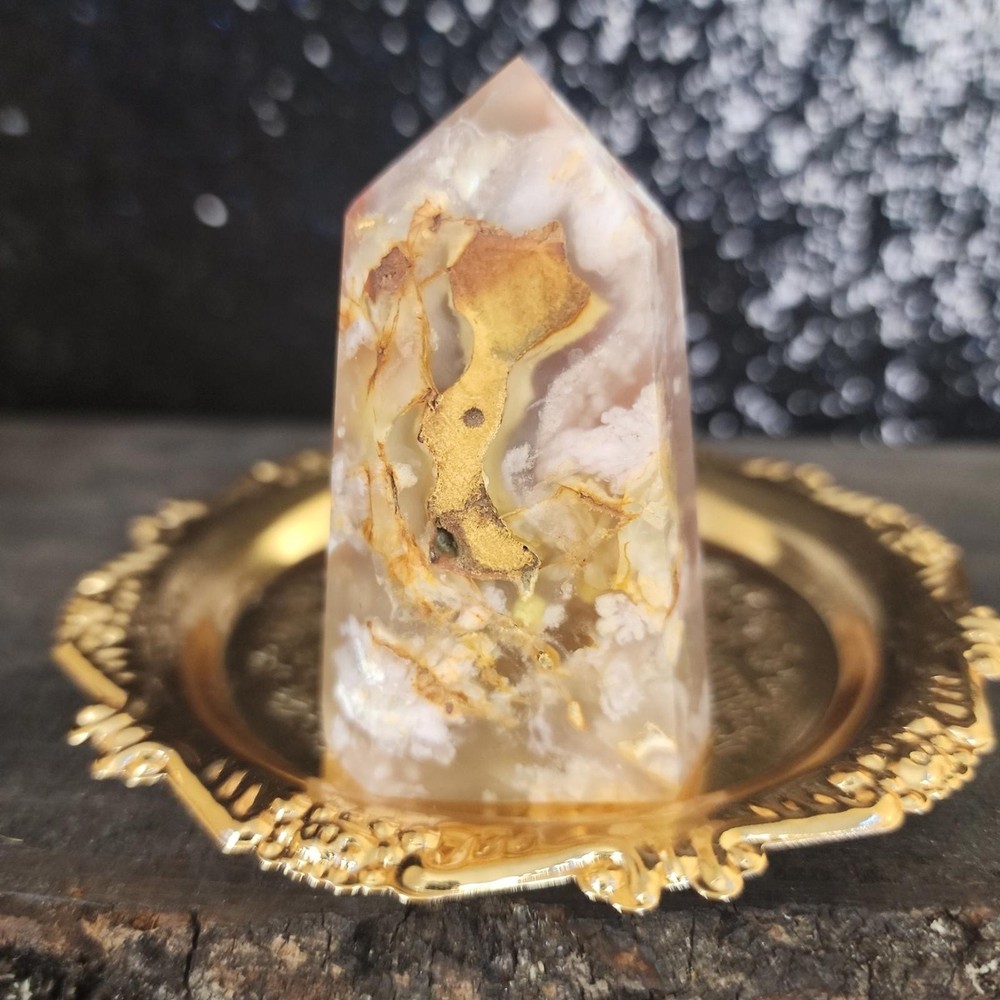 Flower Agate Tower