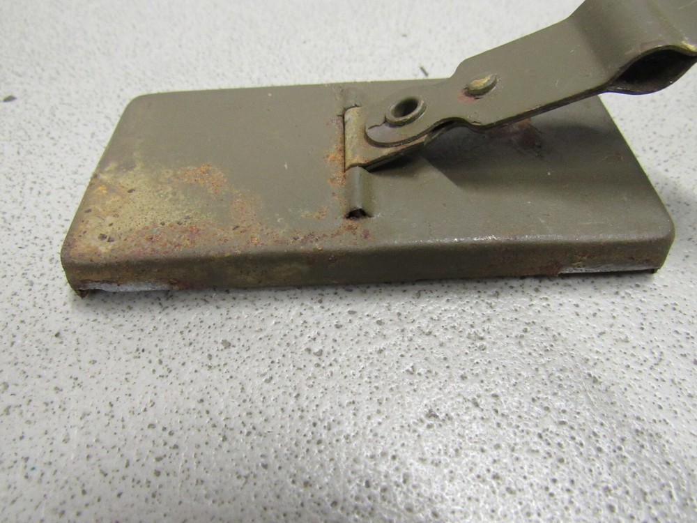 WW1 US Trench Mirror M1917 Original BROKEN HINGES RUST PAINT CHIPPING
