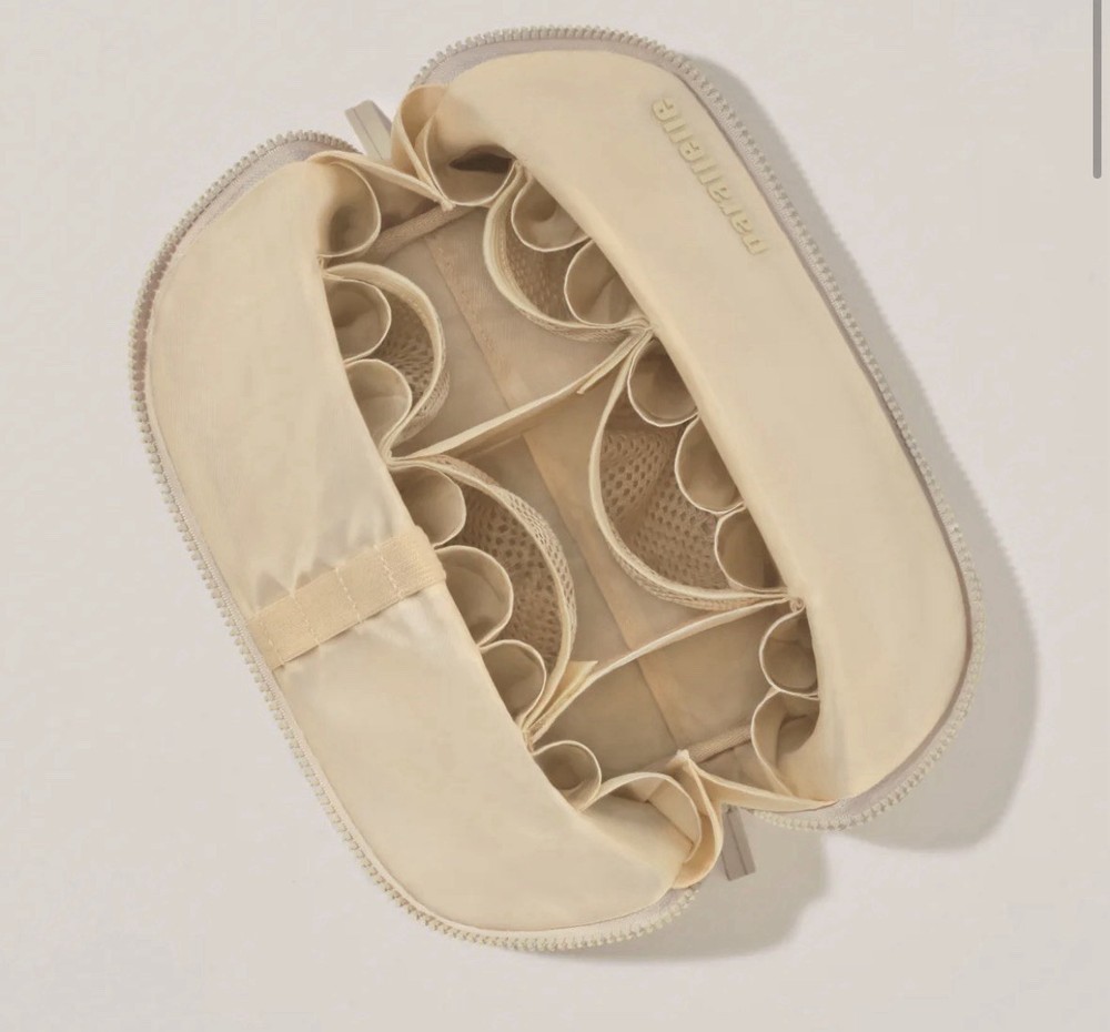 Parallelle The Bisque Traveller Make Up Bag Medium