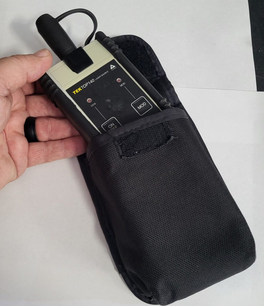 Textronix TEKTOP140 laser source, CW and modulated output (untested)