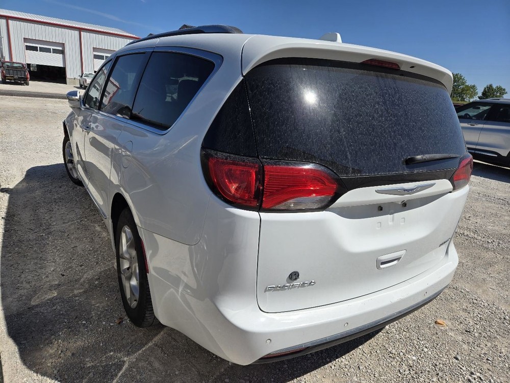 2018-2020 Chrysler PACIFICA Front Dash Mounted 8.4" Display Touch Screen