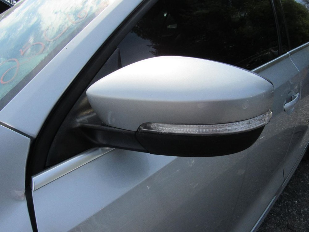 JETTA 2013 Glove Box 1037035