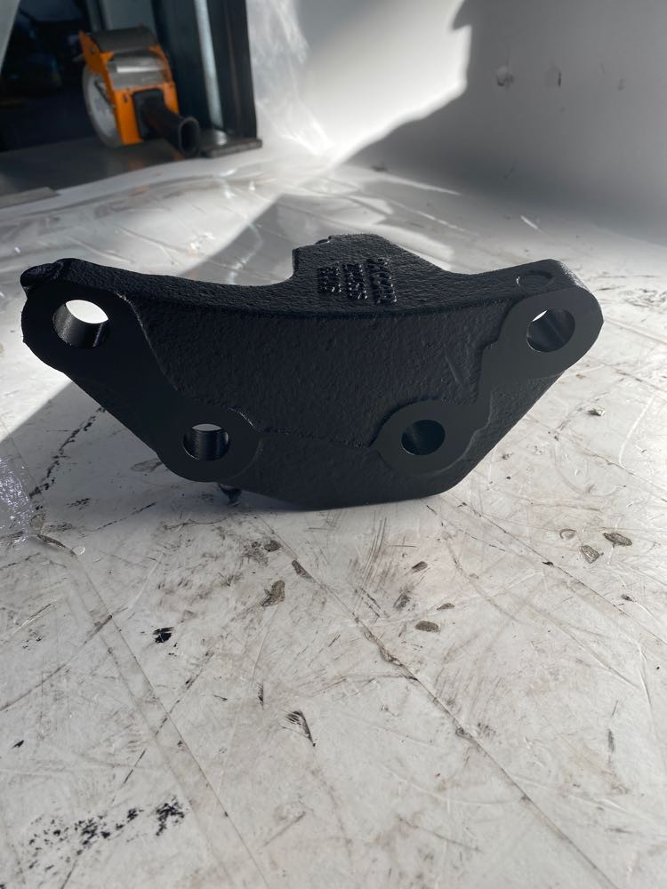 Paccar MX13 Engine Mount 2044596 (548-12437)