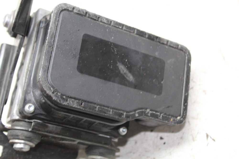 2011 TRIUMPH SPRINT GT 1050 ABS PUMP UNIT MODULE