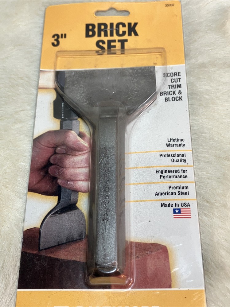 New In Package Mayhew Baltimore 3” Brick Set (35002)