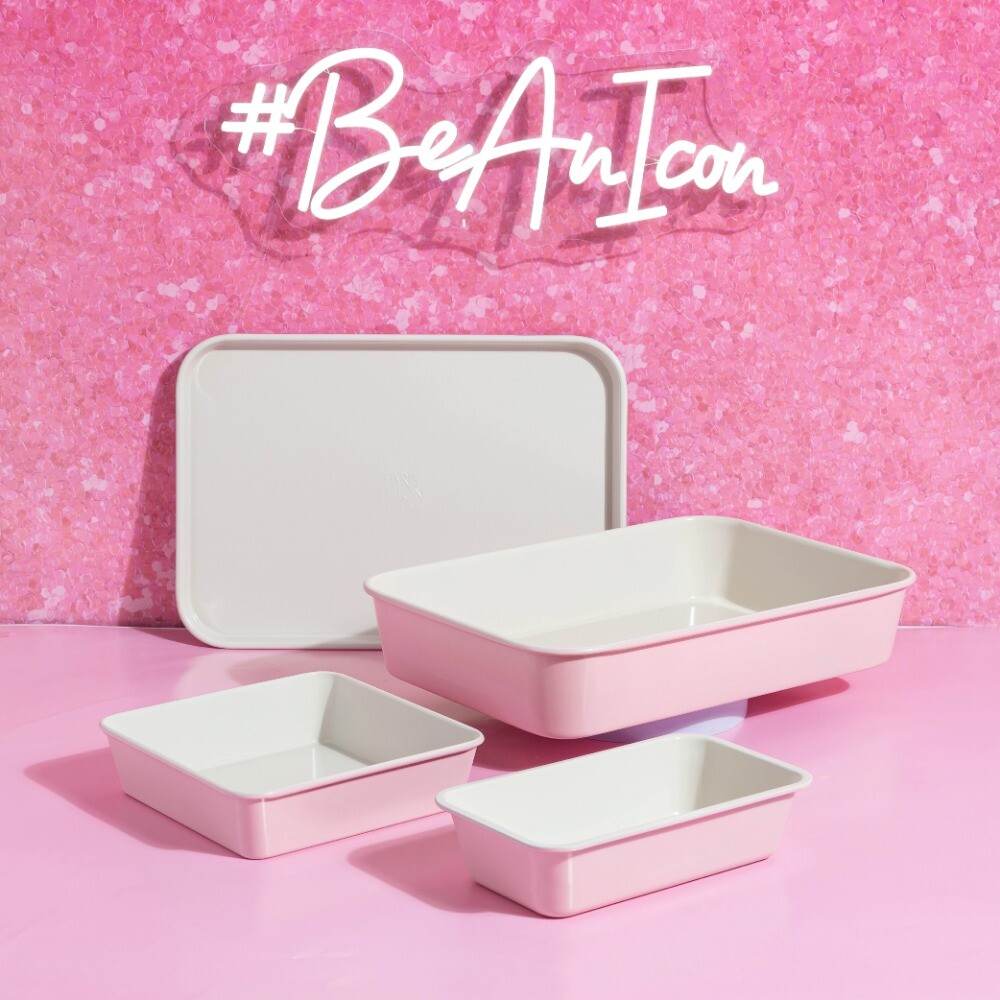 4 Piece Nested Bakeware Set, Pink