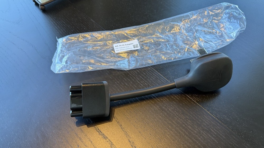 Tesla NA 14-50 Adapter