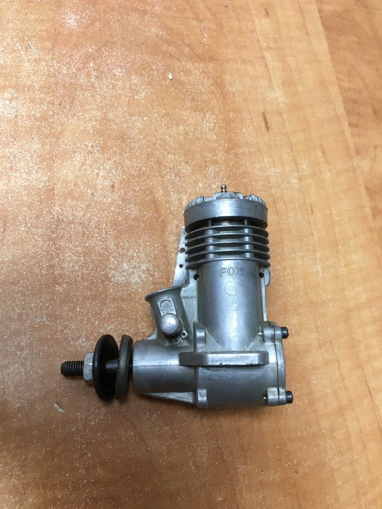 Vintage Fox 40 Engine  Model Airplane Motor