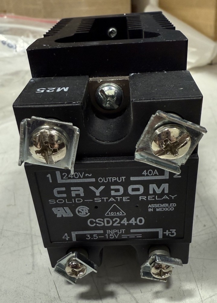 Crydom Solid State Relay With Heat Sink CSD2440
