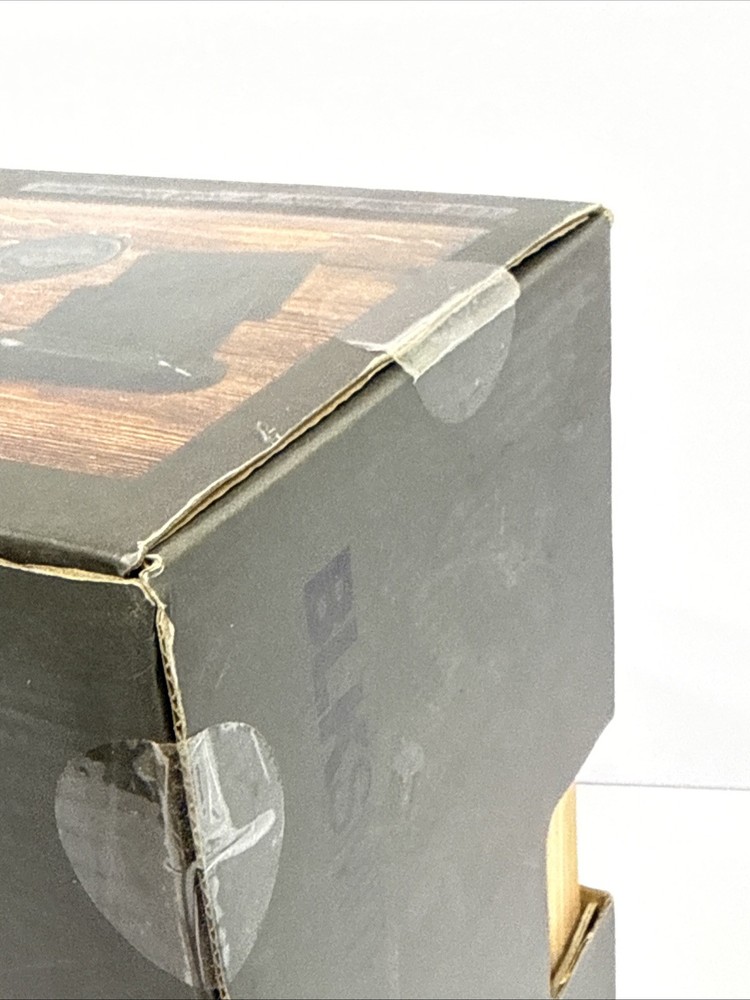 BLKSMITH SHOE SHINE BOX CEDAR BOX WITH ACCESSORIES
