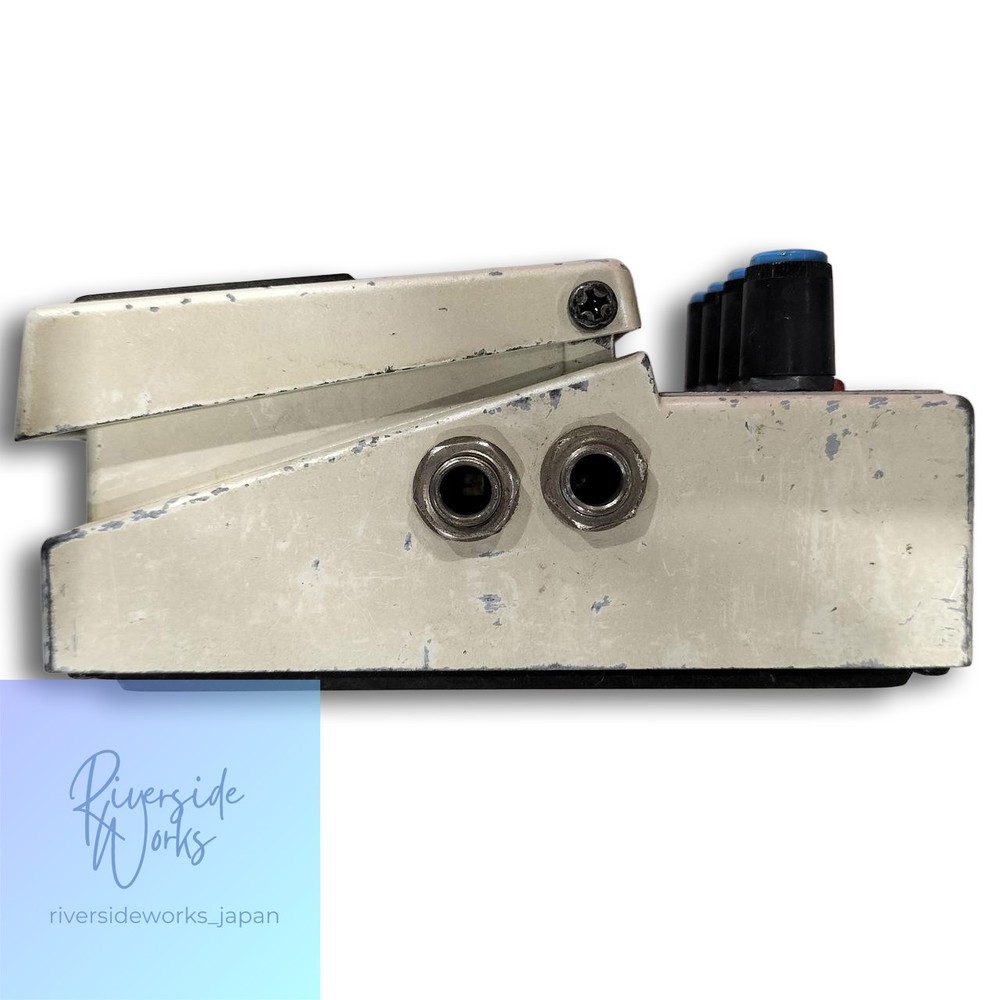 BOSS DD-3 Digital Delay Effect Pedal Used