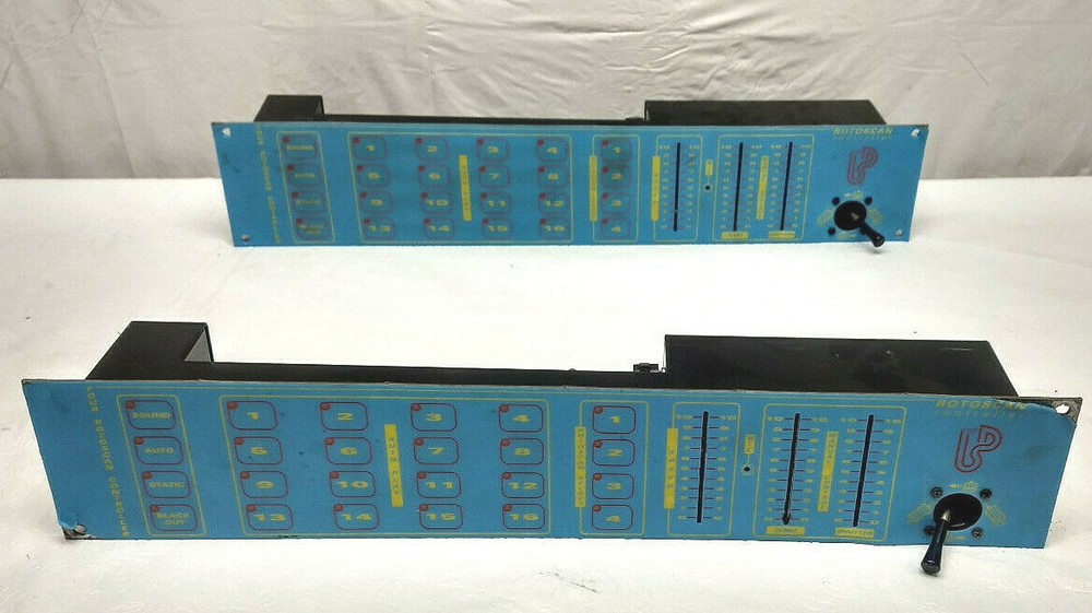 * LOT OF 2 * Programmi Sistemi Luce Rotoscan Controllers