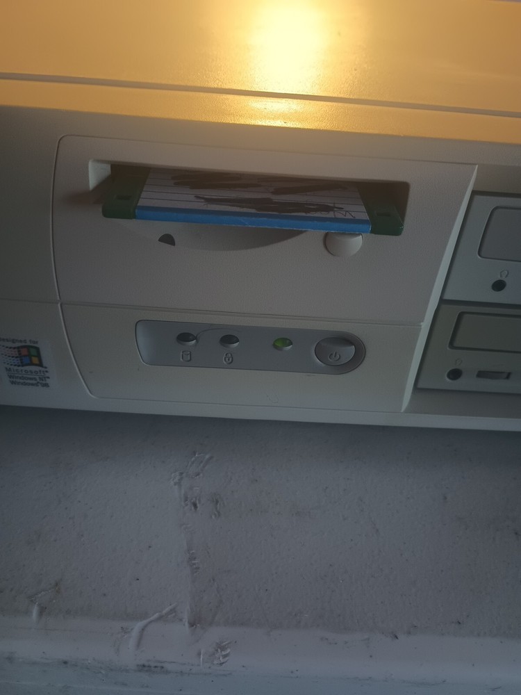 HP Vectra VLi8 Hewlett Packard