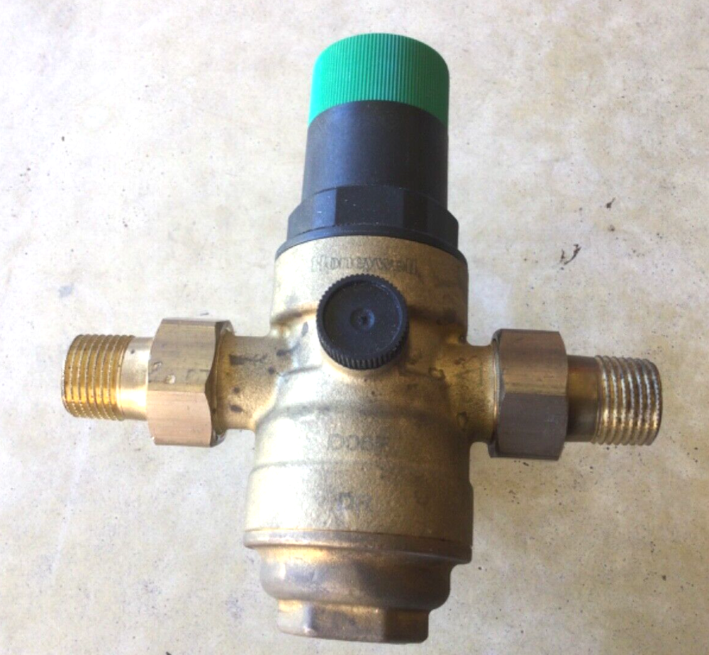 Honeywell D06F Water Pressure Reducing Valve (DVGW DW-6330)