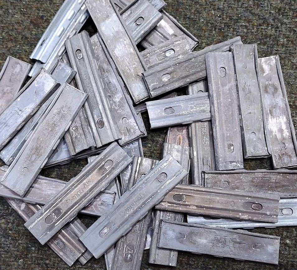 Rare WWII German 1945 Dated (C-mpu-45) K98 Mauser Stripper Clips, Lot of 5