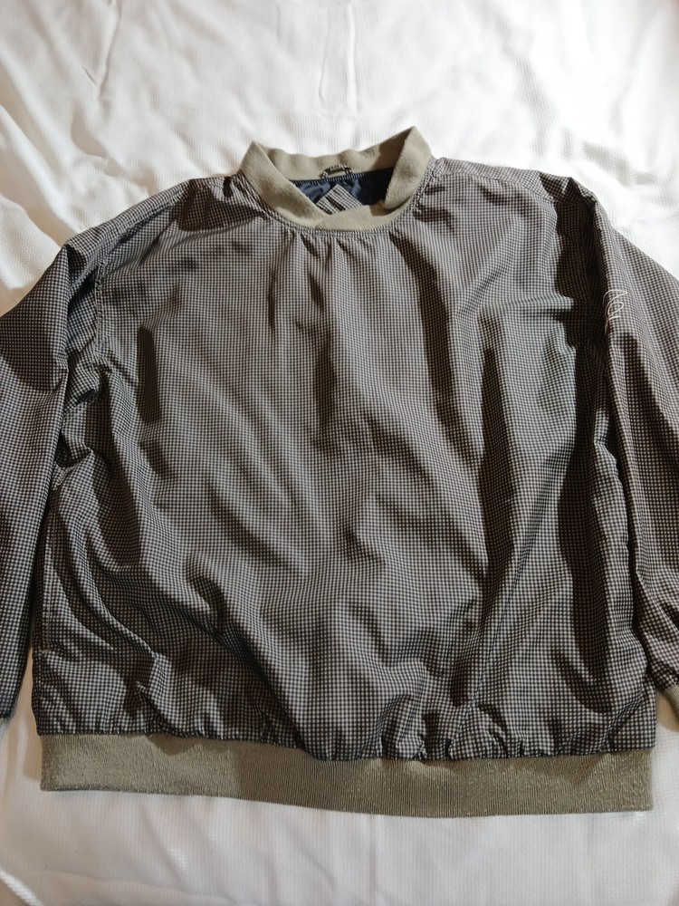 FUZZY ZOELLER BROWN PULLOVER GOLF WINDSHIRT SIZE XL.