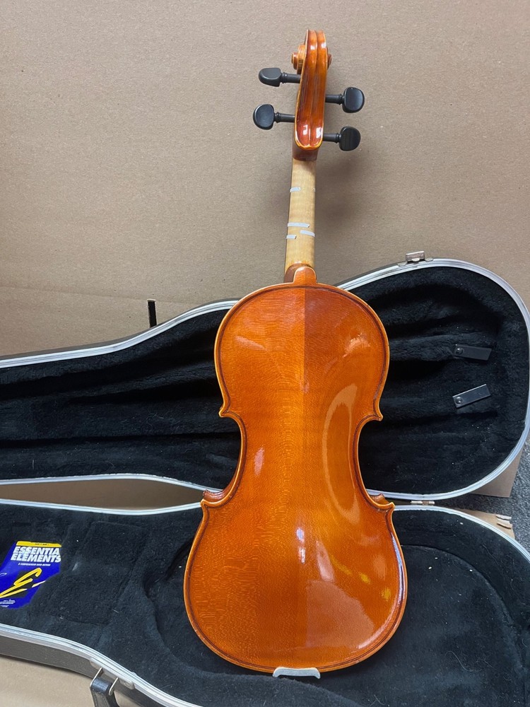 Hermann Beyer E201/3 3/4 Violin W/ Case