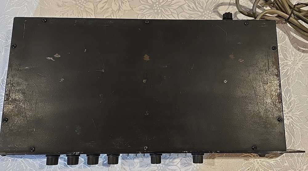 Alesis XT:c Digital Reverb Effects Processor FX Rack