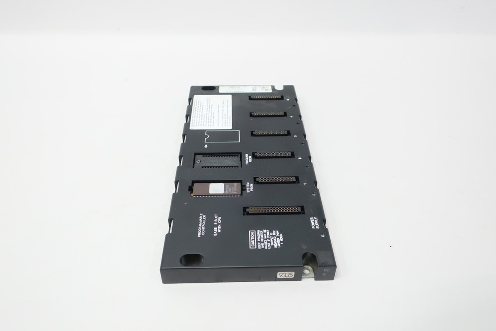 Fanuc IC693CPU311K Chassis Module 5-slot W/ Cpu