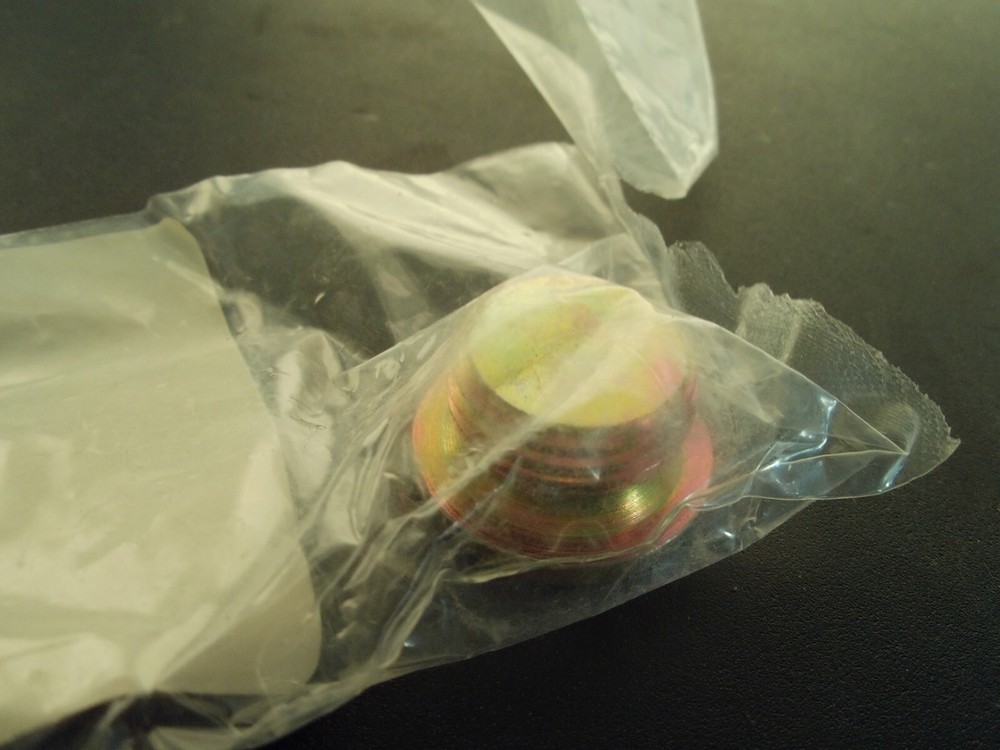 AGCO- DRAIN PLUG - 72256155 BX9ARL