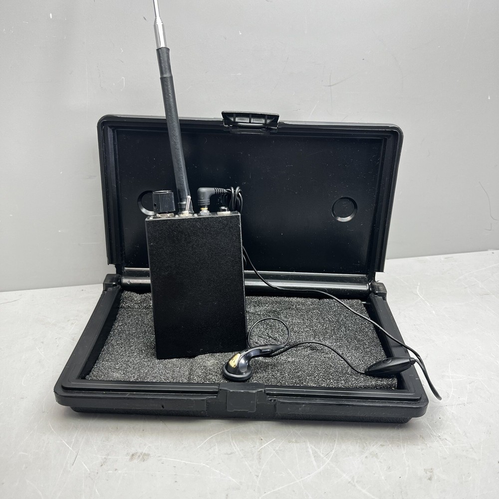 Wireless Bodypack Transmitter Pack Lavalier Microphone Mic Antenna Case Earpiece