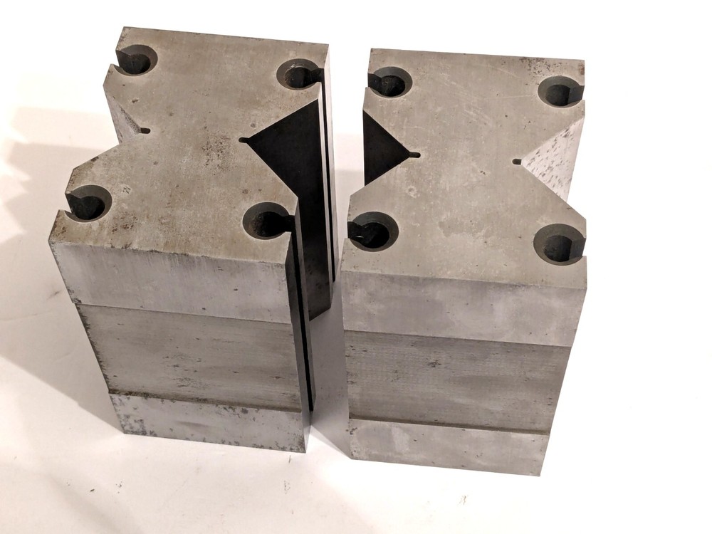 FOWLER Precision V-Block Set Matched Pair (24) PPSc 90x70x125 Sharp Condition