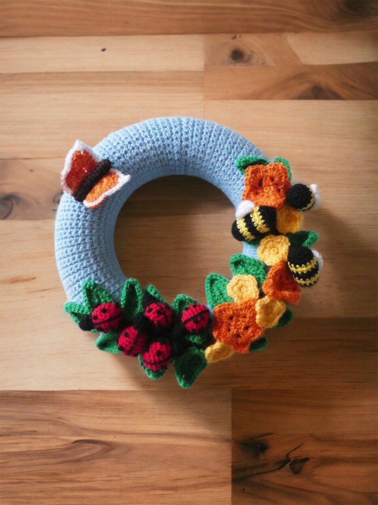 Crochet Dolls & Garland