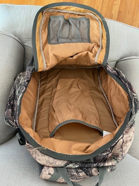 Cabalas Open County Seclusion 3D Backpack