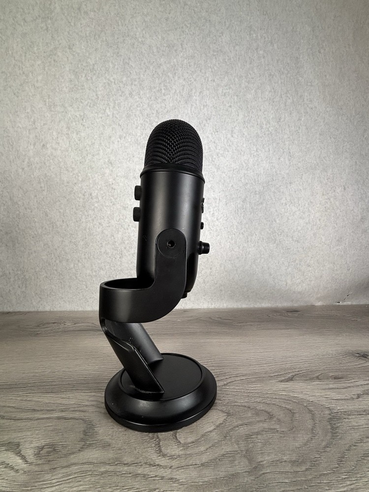 Blue Yeti USB Microphone