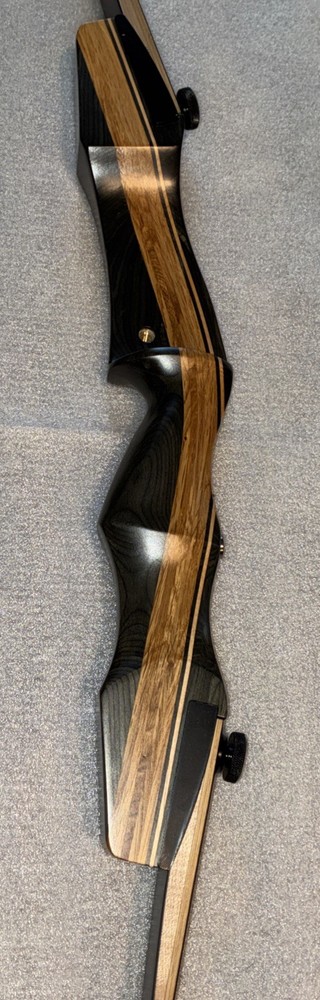 Samick Sage 62”60# Righthanded Take Down Recurve Bow