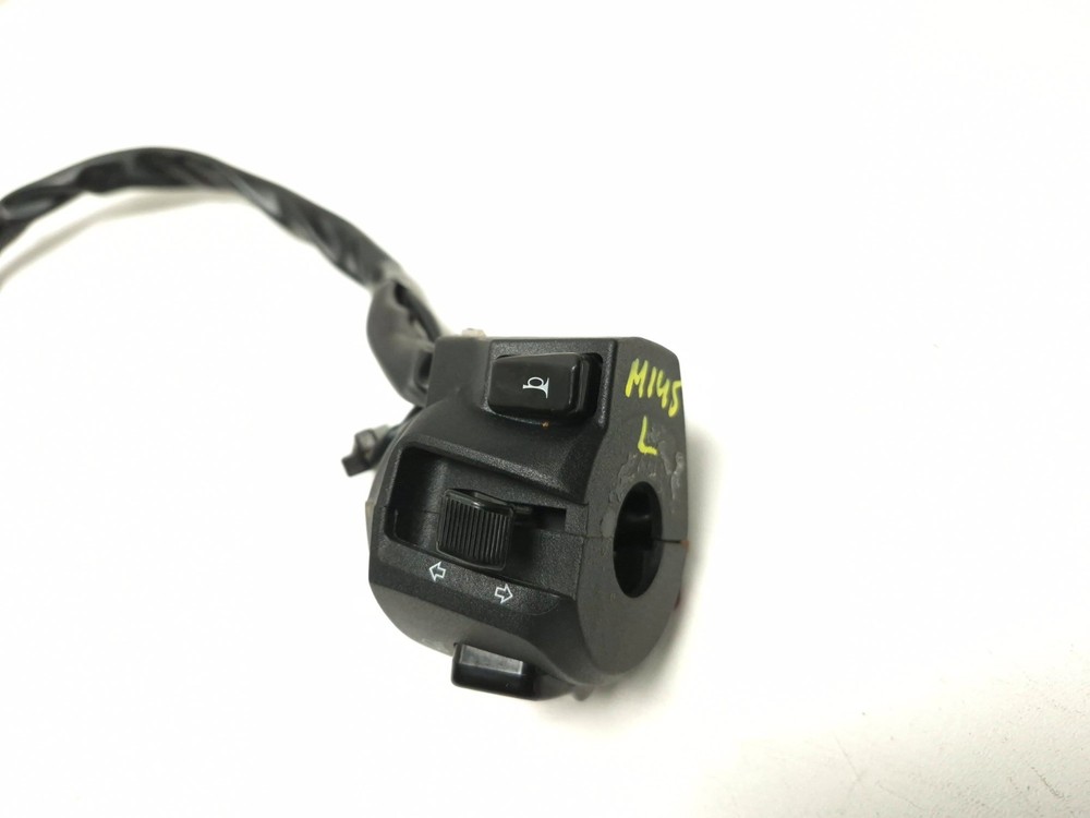 2017 Yamaha YZF R3 Left Handlebar Switch OEM