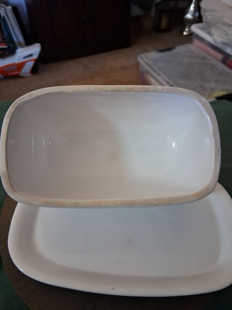 Nicole Miller White Ceramic Butter Dish
