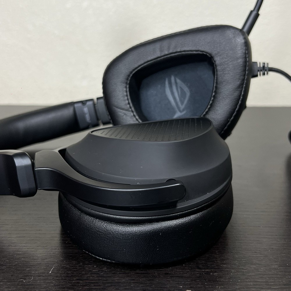 Asus Rog Delta S Animate Gaming Wired Headset