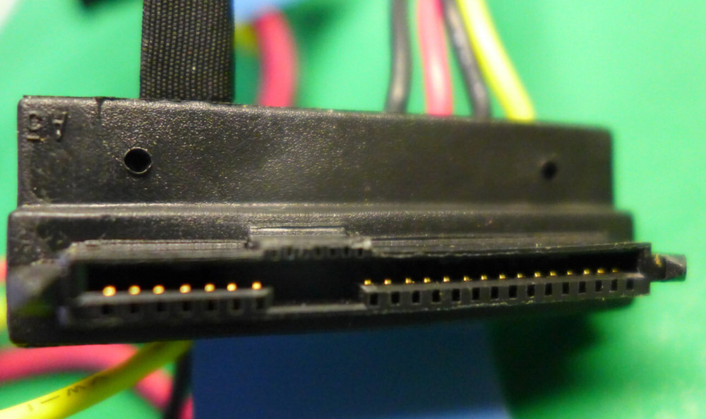 NEW Dell RAID SAS Hard Drive Single Channel V2 Cable GP45P