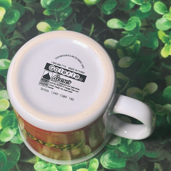 Reese’s Coffee Mug Orange Licensed Product