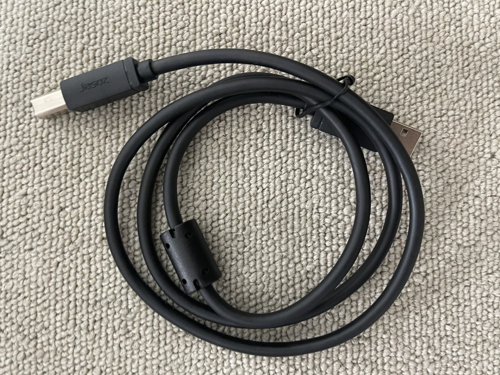 Denon DJ MC2000 2-Channel DJ Controller Black with USB Cable Tested & Working