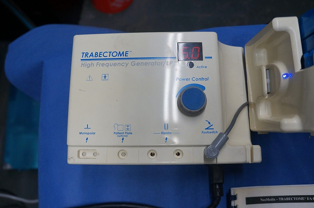 TRABECTOME HIGH FREQUENCY GENERATOR +CONSOLE+FOOTSWITCH