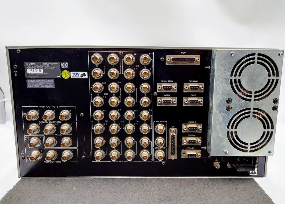 Sony BKDS-2010 + DVS-2000C Digital Video Switcher SET