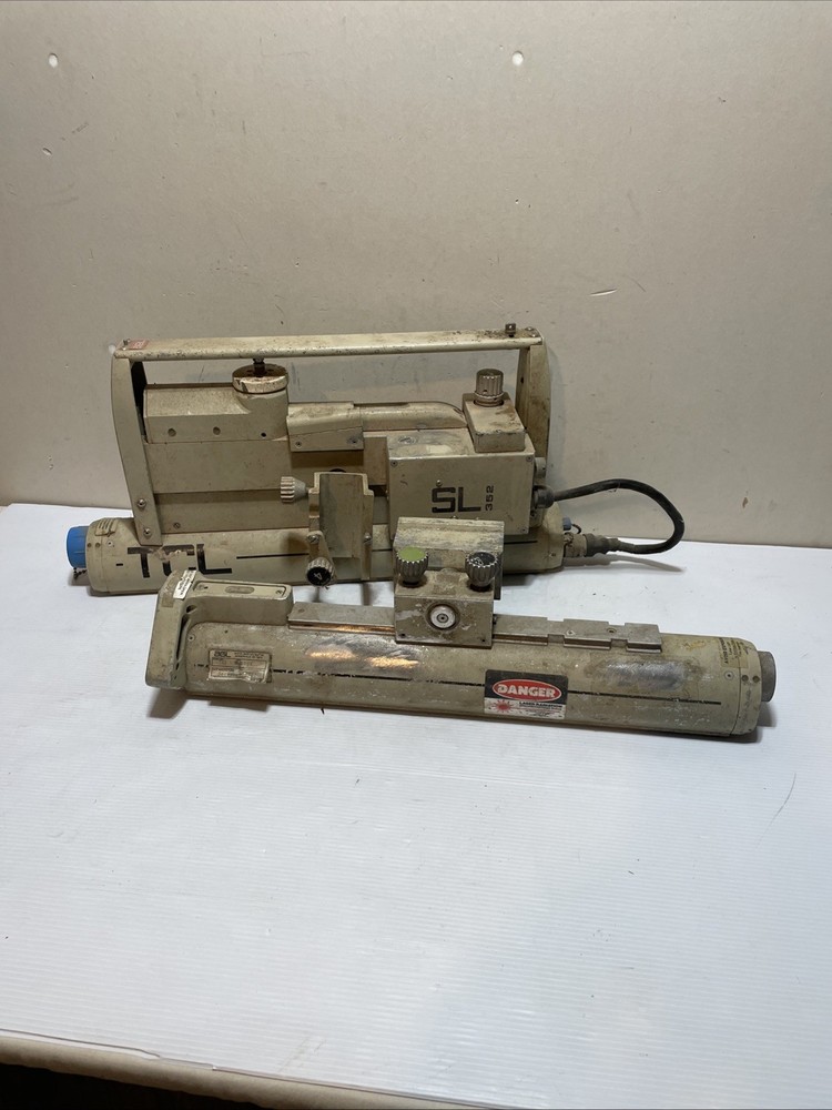 Untested As Is  AGL SL-352 T-4 TCL ELECTRONIC LASER LIGHT