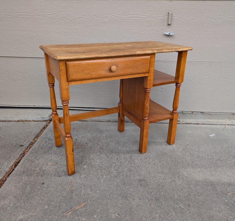 Vintage Rustic Country Colonial Solid Maple Wood Writing Desk Table Shaker