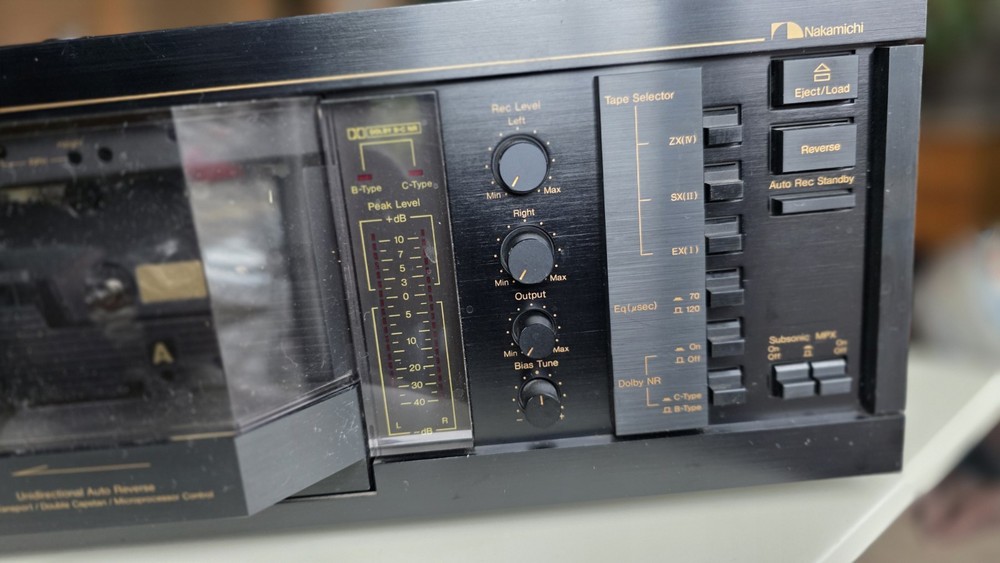 Nakamichi RX-303 Unidirectional Auto-Reverse Cassette Deck.