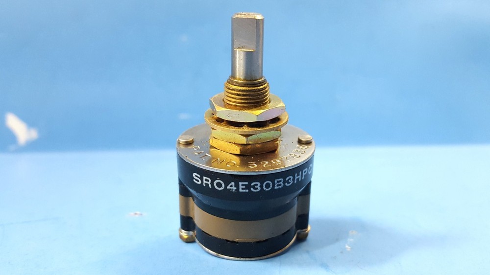 One Pc- Rotary Switch, 44YY23636-2-4N, GRAYHILL, SR04E30B3HPC